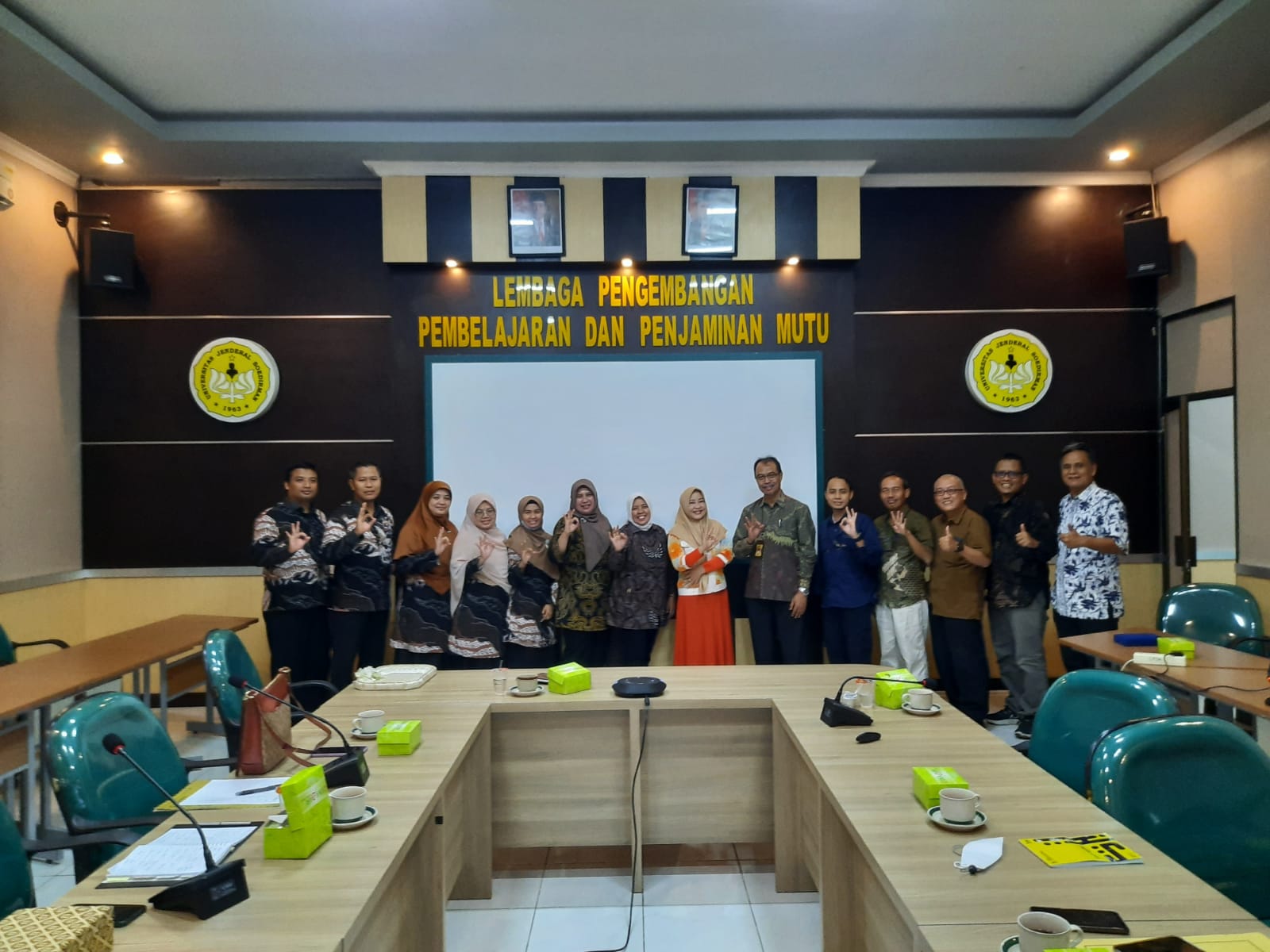LPM UNIKU MELAKSANAKAN STUDI BANDING KE LP3M UNSOED